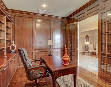 1914 Mystic Arbor Lane - Photo Thumbnail 11