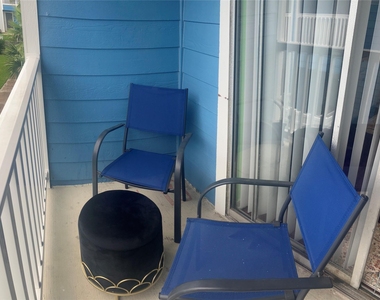 3506 Cove View Boulevard - Photo Thumbnail 5