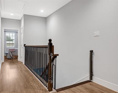10021 Alfred Lane - Photo Thumbnail 15