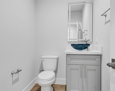 10021 Alfred Lane - Photo Thumbnail 10
