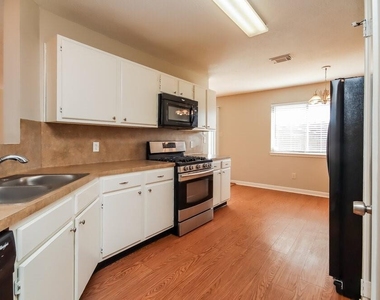 16115 Purpleridge Court - Photo Thumbnail 5
