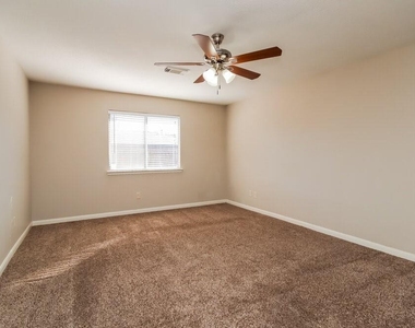 16115 Purpleridge Court - Photo Thumbnail 8