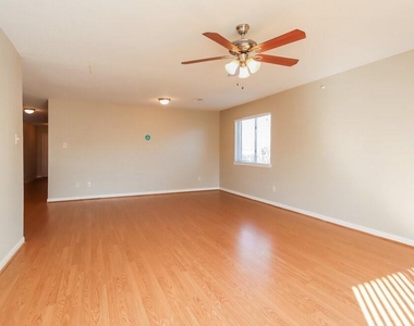 16115 Purpleridge Court - Photo Thumbnail 3