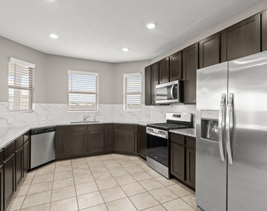 5266 Tall Tower Street - Photo Thumbnail 14