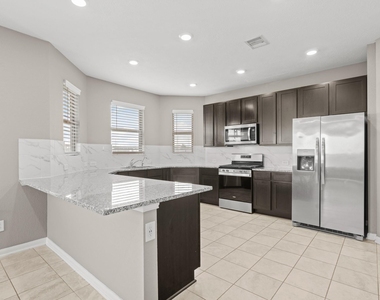 5266 Tall Tower Street - Photo Thumbnail 11