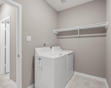 5266 Tall Tower Street - Photo Thumbnail 17