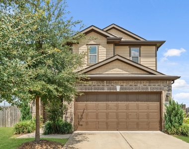 5266 Tall Tower Street - Photo Thumbnail 1