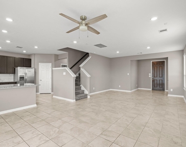 5266 Tall Tower Street - Photo Thumbnail 8