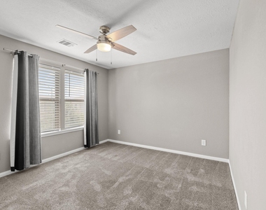 5266 Tall Tower Street - Photo Thumbnail 25