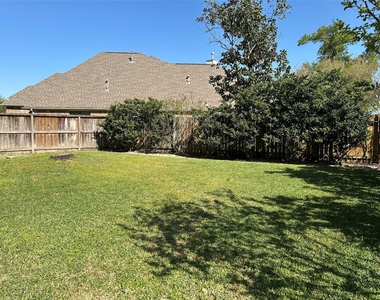 101 E Silverwood Ranch Estate - Photo Thumbnail 45