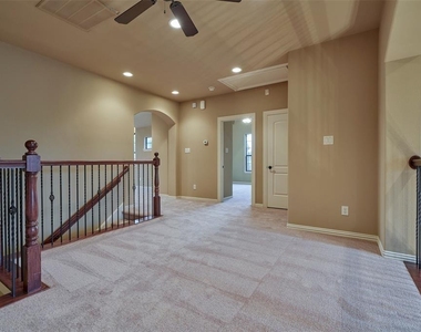 101 E Silverwood Ranch Estate - Photo Thumbnail 24