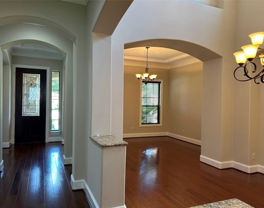 101 E Silverwood Ranch Estate - Photo Thumbnail 40