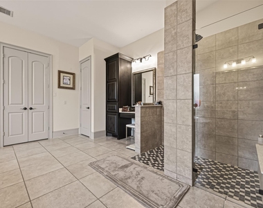 2515 Avon Gate Court - Photo Thumbnail 39