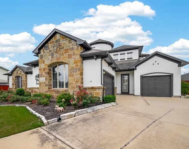 2515 Avon Gate Court - Photo Thumbnail 2