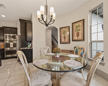 2515 Avon Gate Court - Photo Thumbnail 12