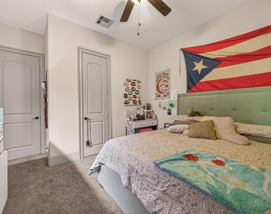2515 Avon Gate Court - Photo Thumbnail 34