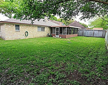13723 Pepper Knoll Drive - Photo Thumbnail 17
