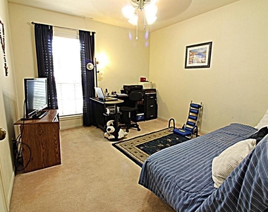 13723 Pepper Knoll Drive - Photo Thumbnail 10