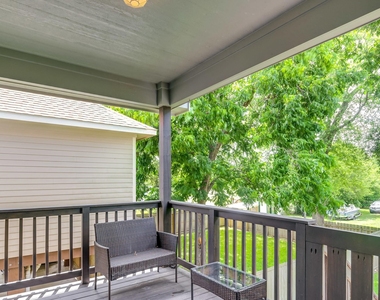 1009 Bryan Avenue - Photo Thumbnail 27