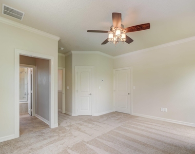 1009 Bryan Avenue - Photo Thumbnail 22