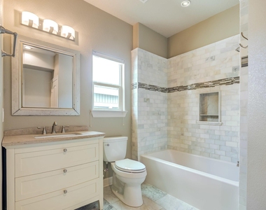 1009 Bryan Avenue - Photo Thumbnail 19