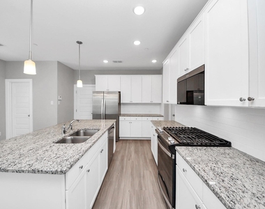 5300 Berkeley Knoll Circle - Photo Thumbnail 20