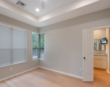 54 Douvaine Ct - Photo Thumbnail 20
