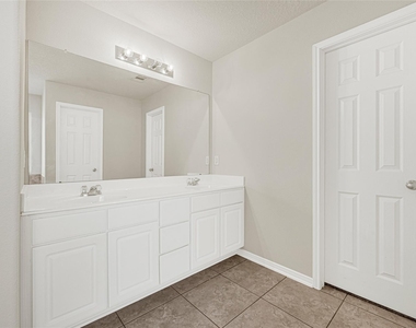 3219 Zephyr Glen Way - Photo Thumbnail 16