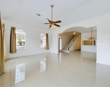 5627 Winsome Lane - Photo Thumbnail 6