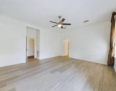 5627 Winsome Lane - Photo Thumbnail 21
