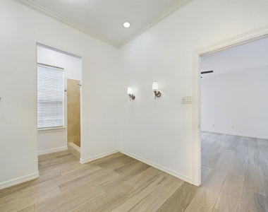 5627 Winsome Lane - Photo Thumbnail 23