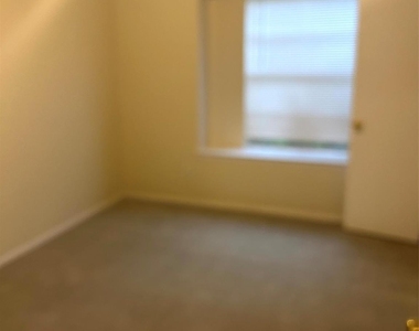 5718 Mackinaw Street - Photo Thumbnail 22