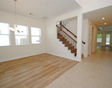 26806 Skylark Bluff Trail - Photo Thumbnail 4