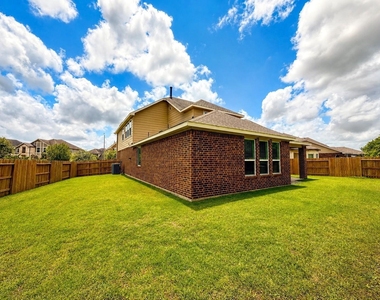 26806 Skylark Bluff Trail - Photo Thumbnail 41