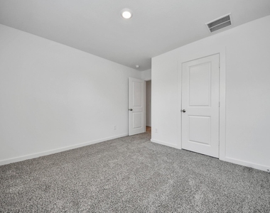 1918 Olivos Street - Photo Thumbnail 34