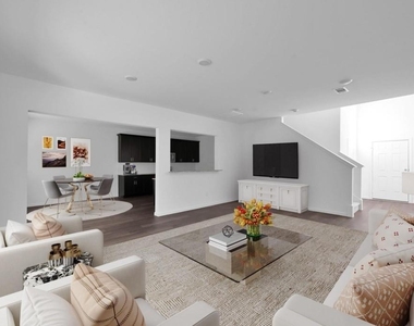 10573 Pineland Drive - Photo Thumbnail 1