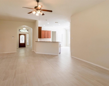 7003 Kendall Lake Court - Photo Thumbnail 7