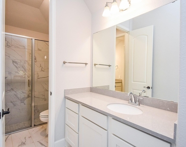 28903 Creekside Bend Drive - Photo Thumbnail 27