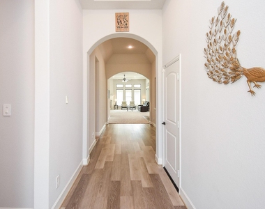 28903 Creekside Bend Drive - Photo Thumbnail 5