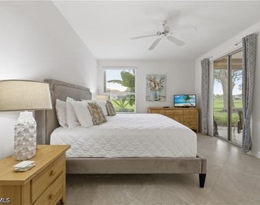 25248 Pelican Creek Circle - Photo Thumbnail 12