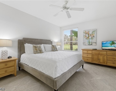 25248 Pelican Creek Circle - Photo Thumbnail 10