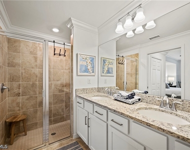 43021 Greenway Boulevard - Photo Thumbnail 12