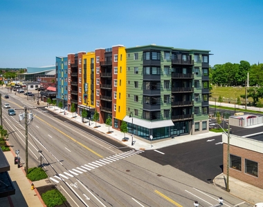 409 Elm - Photo Thumbnail 3
