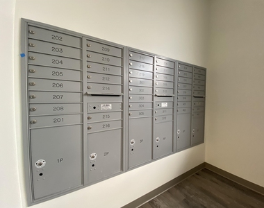 409 Elm - Photo Thumbnail 20