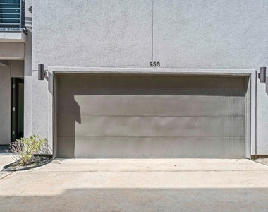 955 Saint Augustine Street - Photo Thumbnail 29