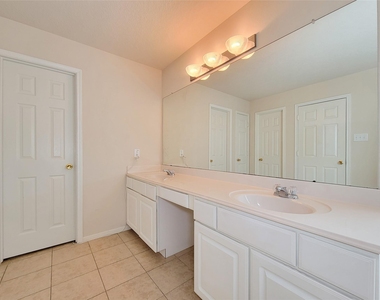 19330 Harvest Stream Way - Photo Thumbnail 41