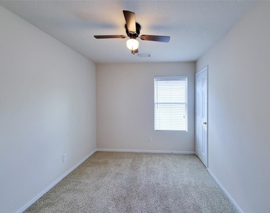 19330 Harvest Stream Way - Photo Thumbnail 46