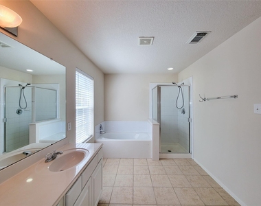 19330 Harvest Stream Way - Photo Thumbnail 43