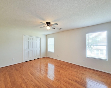 19330 Harvest Stream Way - Photo Thumbnail 27