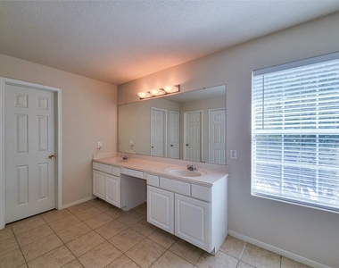 19330 Harvest Stream Way - Photo Thumbnail 40